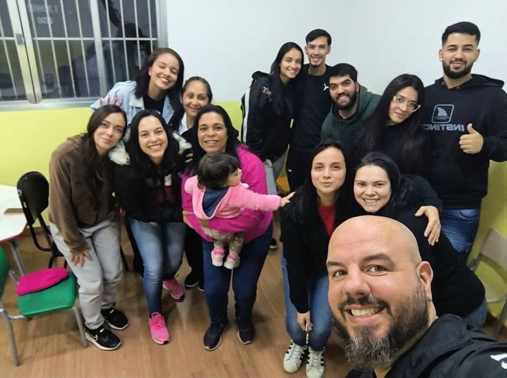 Líder de GC pensativo